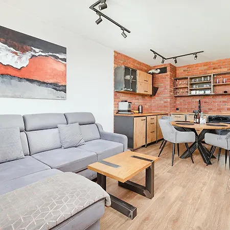 Nadbrzezna 106d36 * Gąski